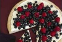 Cinnamon Swirl Pretzel Pizza