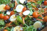 Walmart Fresh: Your Go-To Veggie and Bacon Super Salad