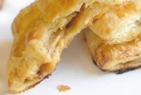 Cinnamon Apple Puff Bites