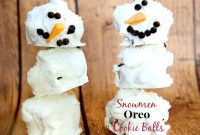 Make These Adorable Snowmen Oreo Cookie Balls