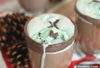 Velvet Cloud Hot Chocolate Floats