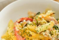 Creamy Baked Gluten-Free Florentine Chicken