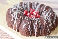 Luscious Raspberry Mocha Cake