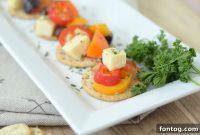 Savory Cheese and Veggie Cracker Bites