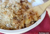Decadent Gluten-Free Caramel Apple Crisp