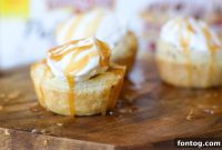 Petite Apple Pastries