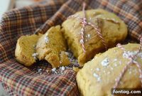 Spiced Autumn Apple Pumpkin Bread