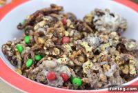 Irresistible Chocolate Crunch Mix