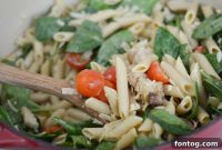 Creamy Chicken Caesar Pasta