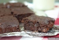 Secretly Healthy Fudgy Brownies