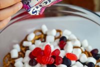 No-Bake Sweet and Salty Crunch Mix