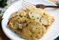 Easy Gluten Free Slow Cooker Scalloped Potatoes