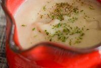 Crafting Irresistibly Creamy Gluten-Free Gravy