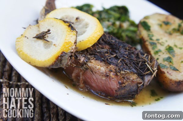 Slow Cooker Rosemary Roast and Potatoes: Your Go-To Comfort Meal Tender Slow Cooker Rosemary Roast with Potatoes, perfect for a cool dinner in hot weather.