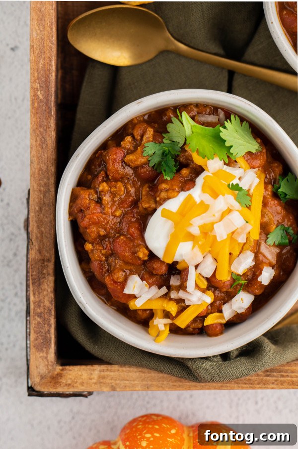 Hands-Off Slow Cooker Pumpkin Chili 2 slow cooker pumpkin chili