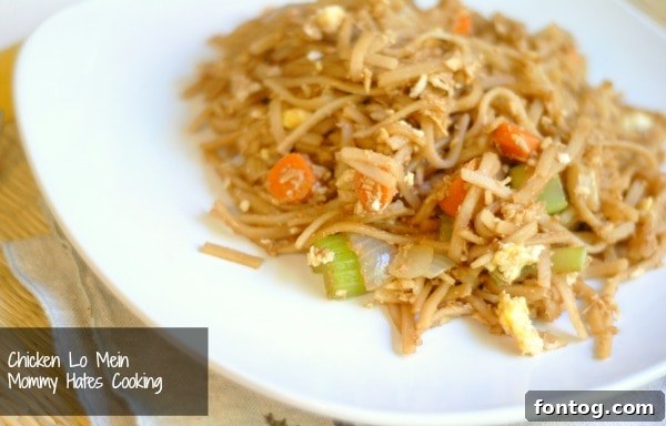 chicken lo mein Delicious Chicken Lo Mein dish, perfect for a family dinner