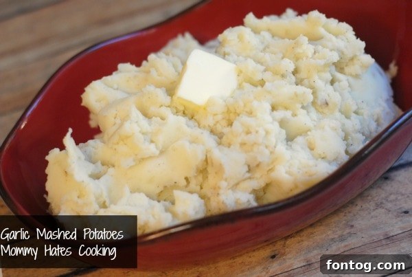 Delicious creamy garlic mashed potatoes served in a bowl