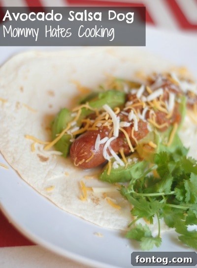 Avocado & Salsa Hot Dog