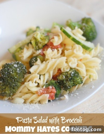 Effortless Broccoli Pasta Salad by eMeals 2 Pasta Salad with Broccoli