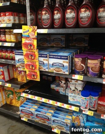 Velvet Cloud Hot Chocolate Floats 8 Ingredients for Hot Chocolate Floats: hot chocolate mix and ice cream