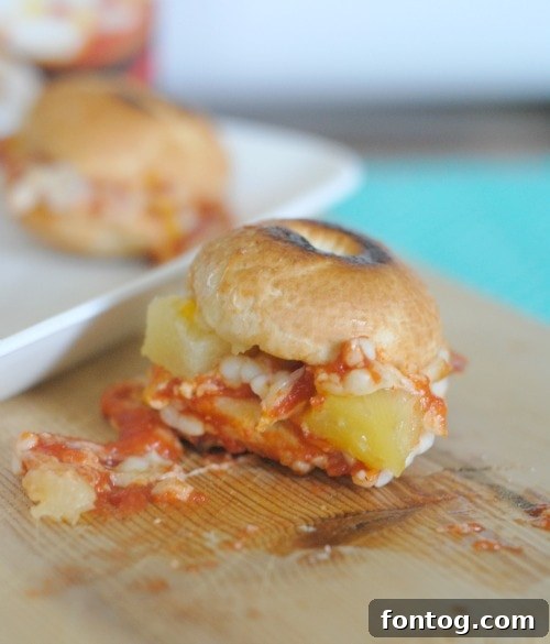 Easy Hawaiian Pizza Bagel Sliders 5 Close-up of Hawaiian Pizza Bagel Bite Sliders ready to eat