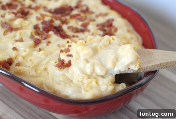 Creamy Gluten-Free Stovetop Macaroni & Cheese ready for serving