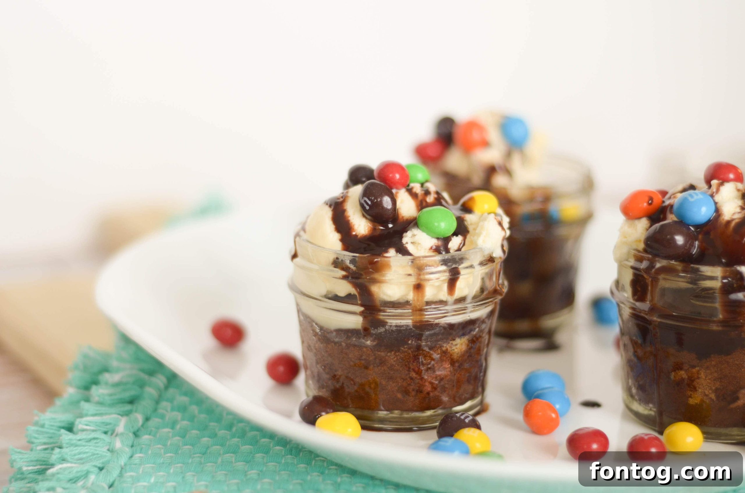 M&M's Crispy Brownie Sundaes Recipe