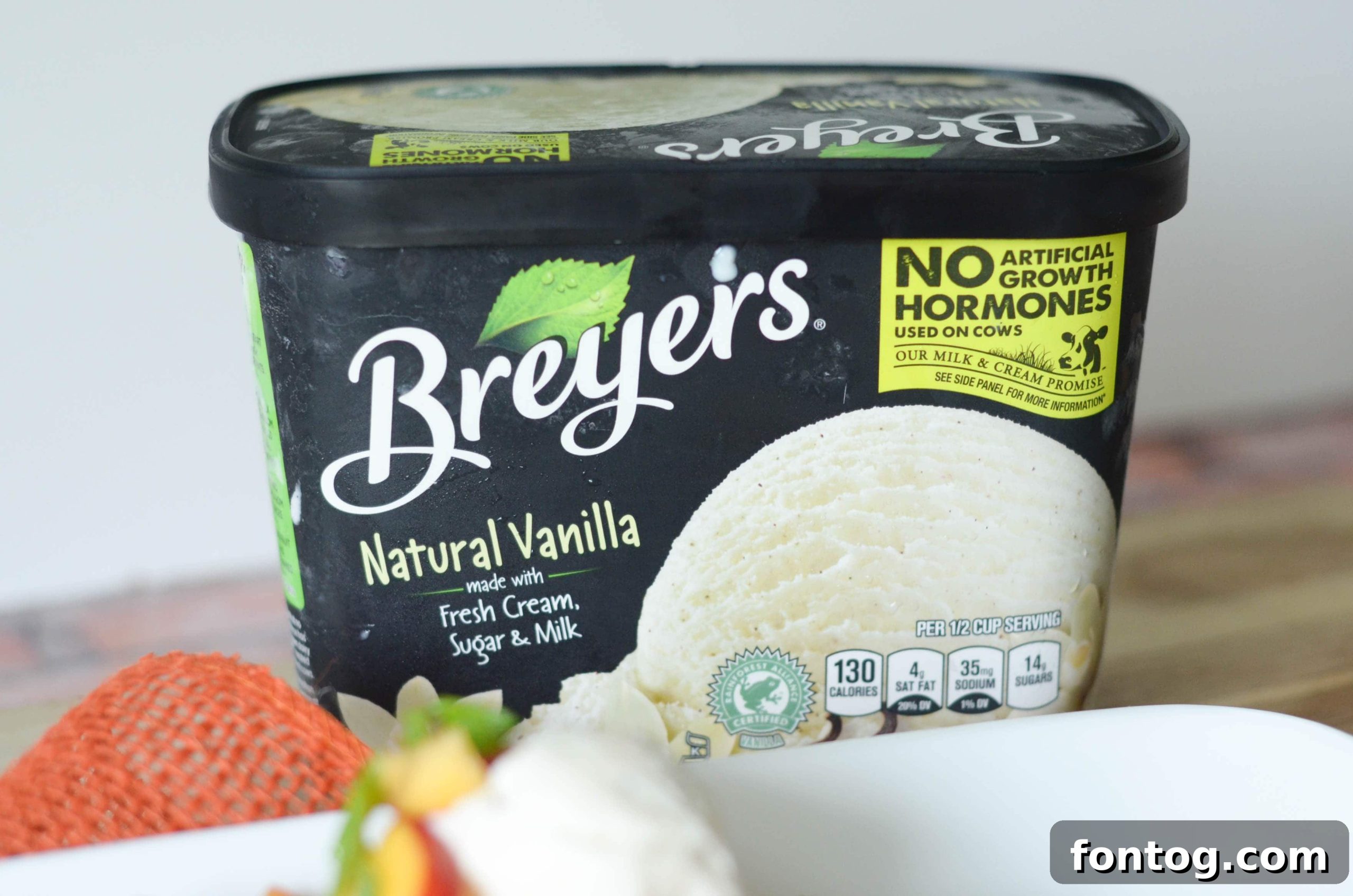 Finished Pound Cake and Peaches Sundae ready to be served