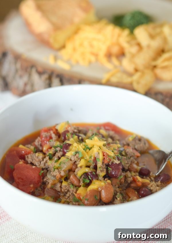 Autumn's Coziest Gluten-Free Comforts 2 Hearty Instant Pot Beef and Bean Chili, perfect for a fall evening.