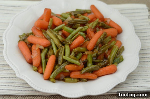 Caramelized Cider-Glazed Vegetables 4 Cider Glazed Vegetables in a Skillet