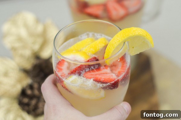 Refreshing Lemon Berry Spritzer for Summer