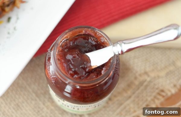 Slow Cooker Strawberry Jalapeno BBQ Wings 