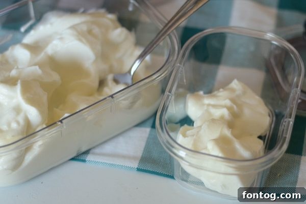 Variety of Rubbermaid BRILLIANCE containers used for food storage
