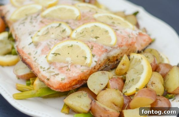 Succulent Grilled Salmon with Zesty Garlic Lemon Butter and Ice-Cold Gold Peak Sweet Tea