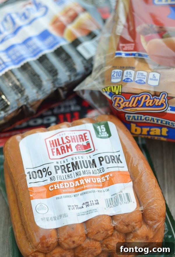 10 Summer Cookout Menu Staples for a Flawless Feast 5 Guests enjoying a lively backyard summer cookout atmosphere. #SummerCookout #MasterSummer