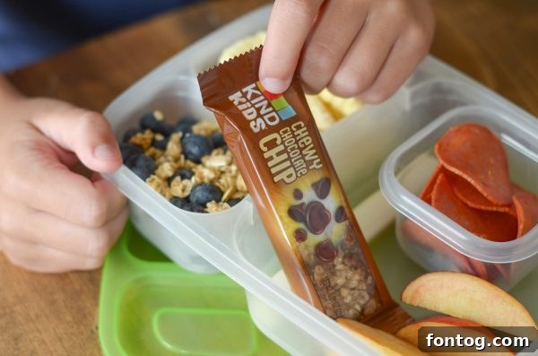 Back to School Lunches with KIND Kids™ Bars