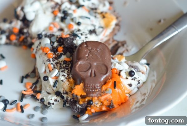 Skeleton Graveyard No Bake Pie
