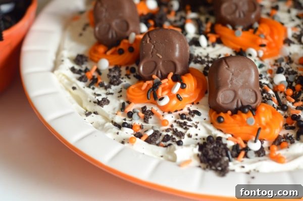 Skeleton Graveyard No Bake Pie