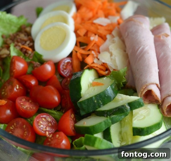 15 Effortless Salad Ideas 4 Chef's Salad with Assorted Greens and Proteins