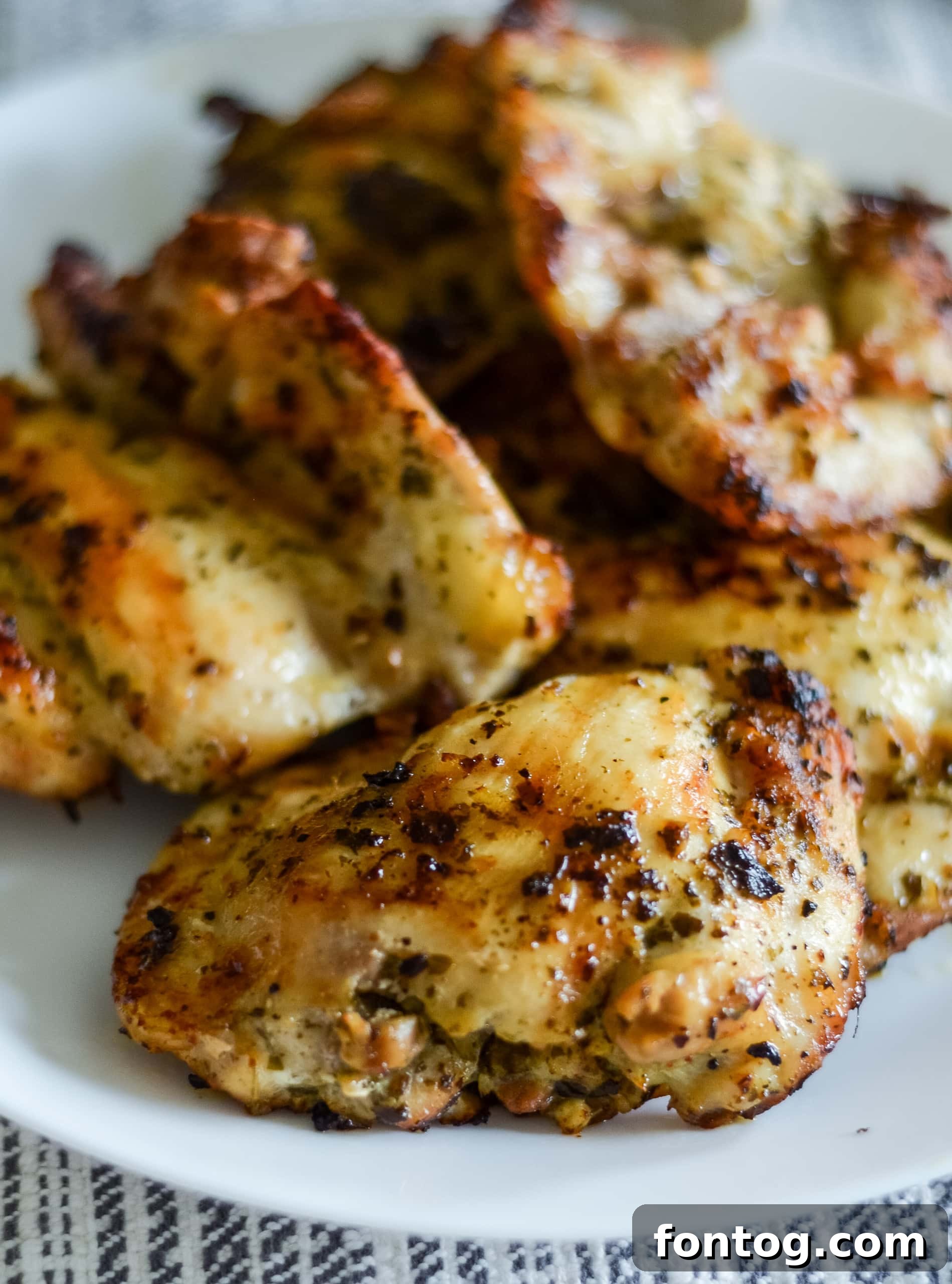 Ninja Foodi Chicken Pesto (Air Crisp)