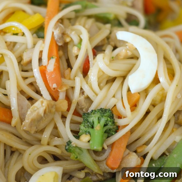 Authentic Gluten Free Chicken Pad Thai