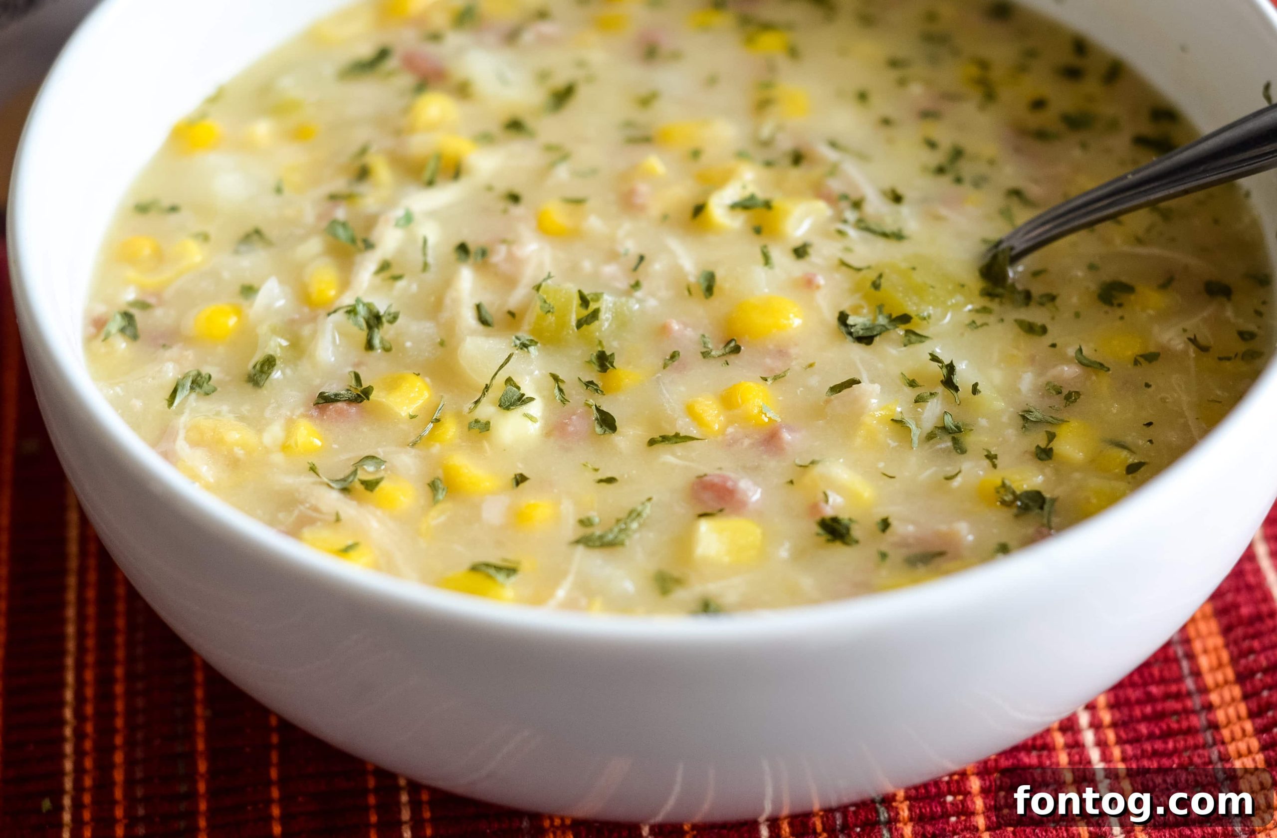Slow Cooker Creamy Chicken and Corn Chowder
