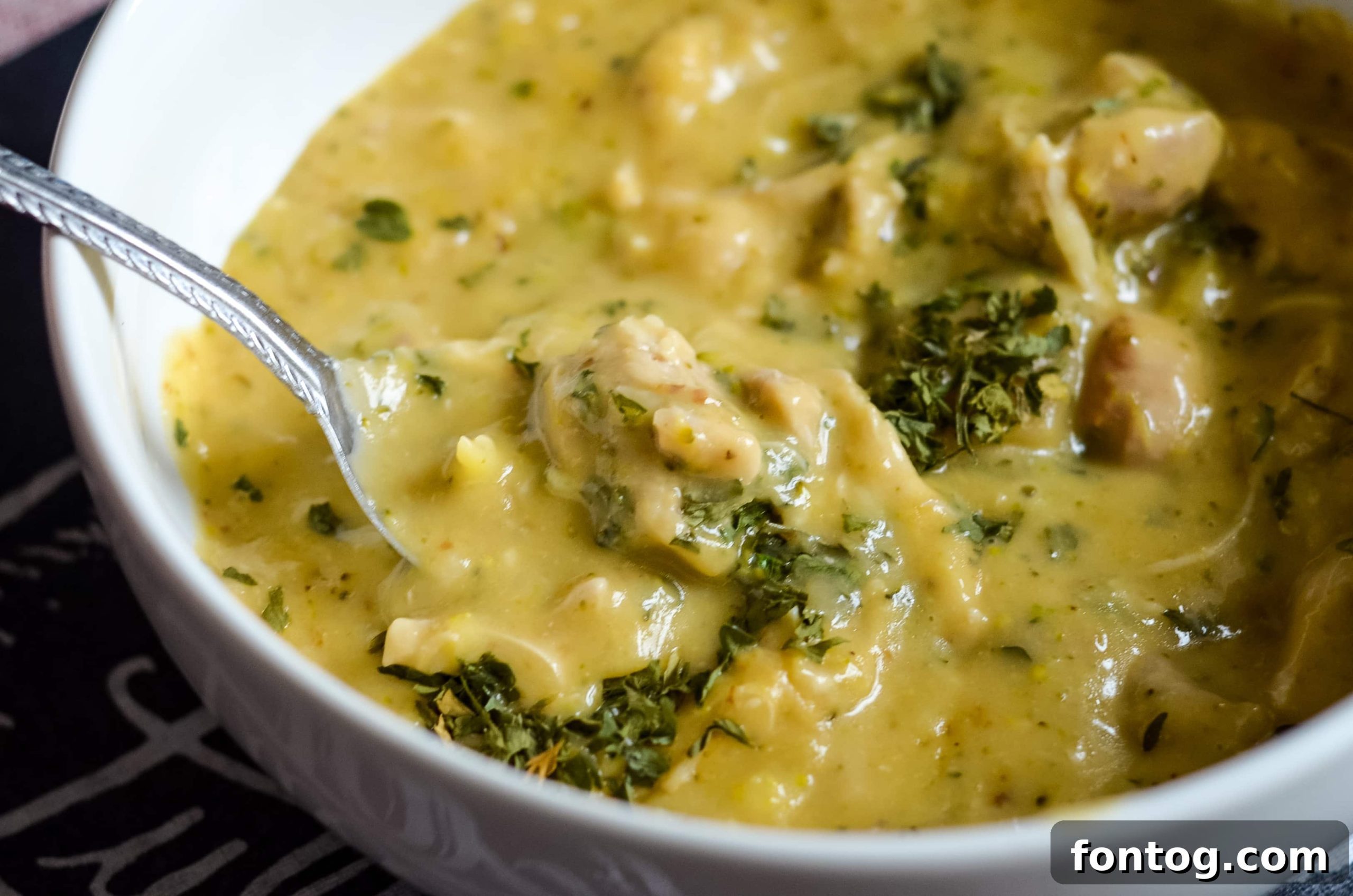 Pressure Cooker Creamy Chicken & Broccoli Soup