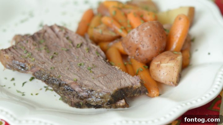 Slow Cooker Maple Roast with vegetables.