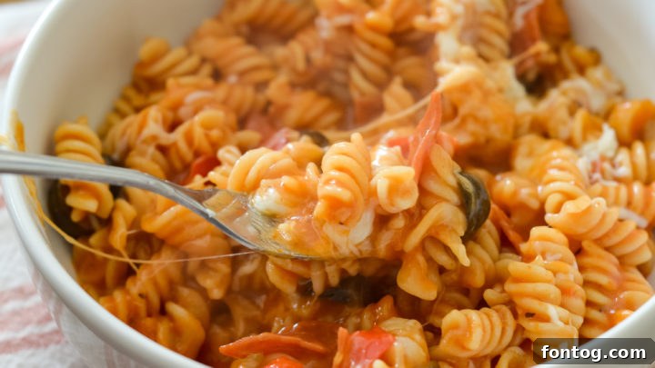 Delicious Ninja Foodi Pizza Pasta, perfect for a family meal.