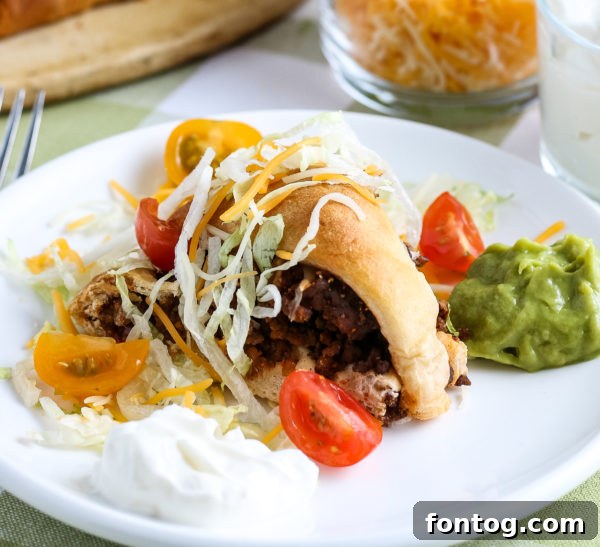 Simple Fiesta Crescent Ring 8 Ready-to-serve Easy Taco Ring with toppings