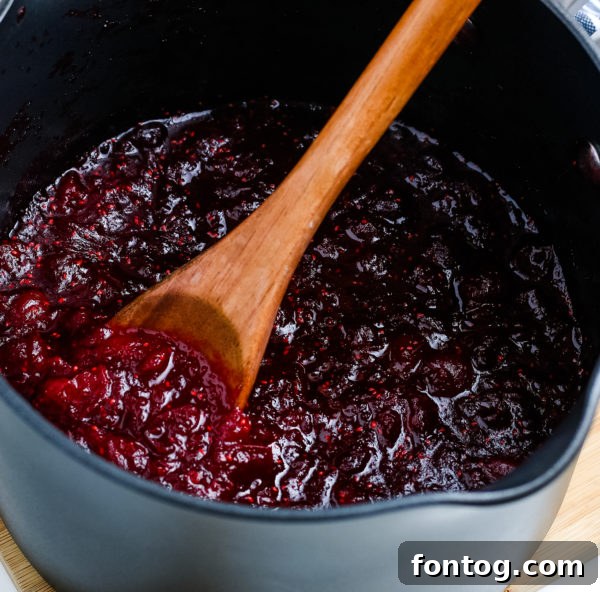 Homemade Cranberry Sauce (Gluten-Free)