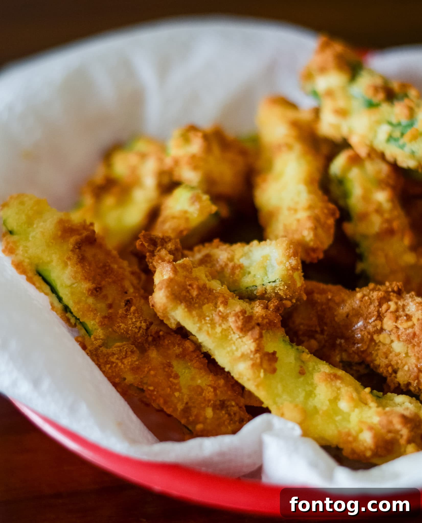 Crispy Gluten-Free Ninja Foodi Zucchini Fries