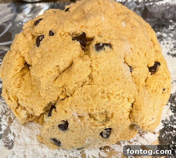 gluten-free pumpkin chocolate chip scones