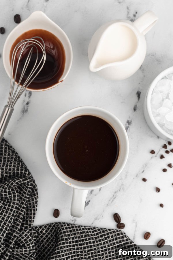 Elevate Your Coffee Experience 2 best coffee drink recipes: a freshly brewed iced mocha in a glass